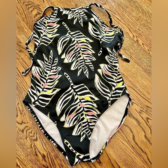 Gymboree Girl’s One Piece Swim Suit Size Large Mermaidcore Beach Pool Vacation - Picture 2 of 5